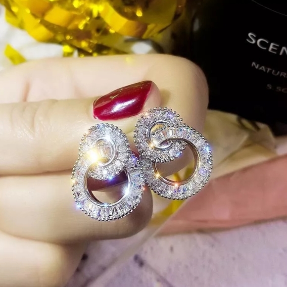 Jewelry - Stud Earrings 925 Sterling Silver